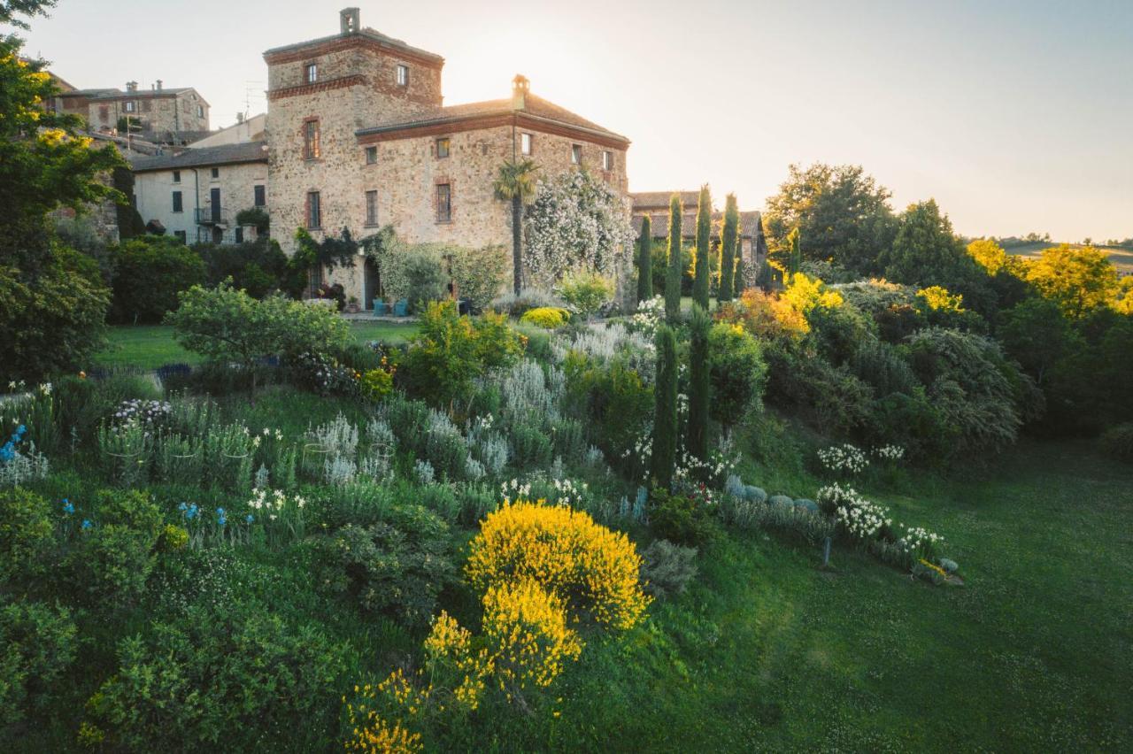 Il Castello Di Tassara Bed and Breakfast Buitenkant foto