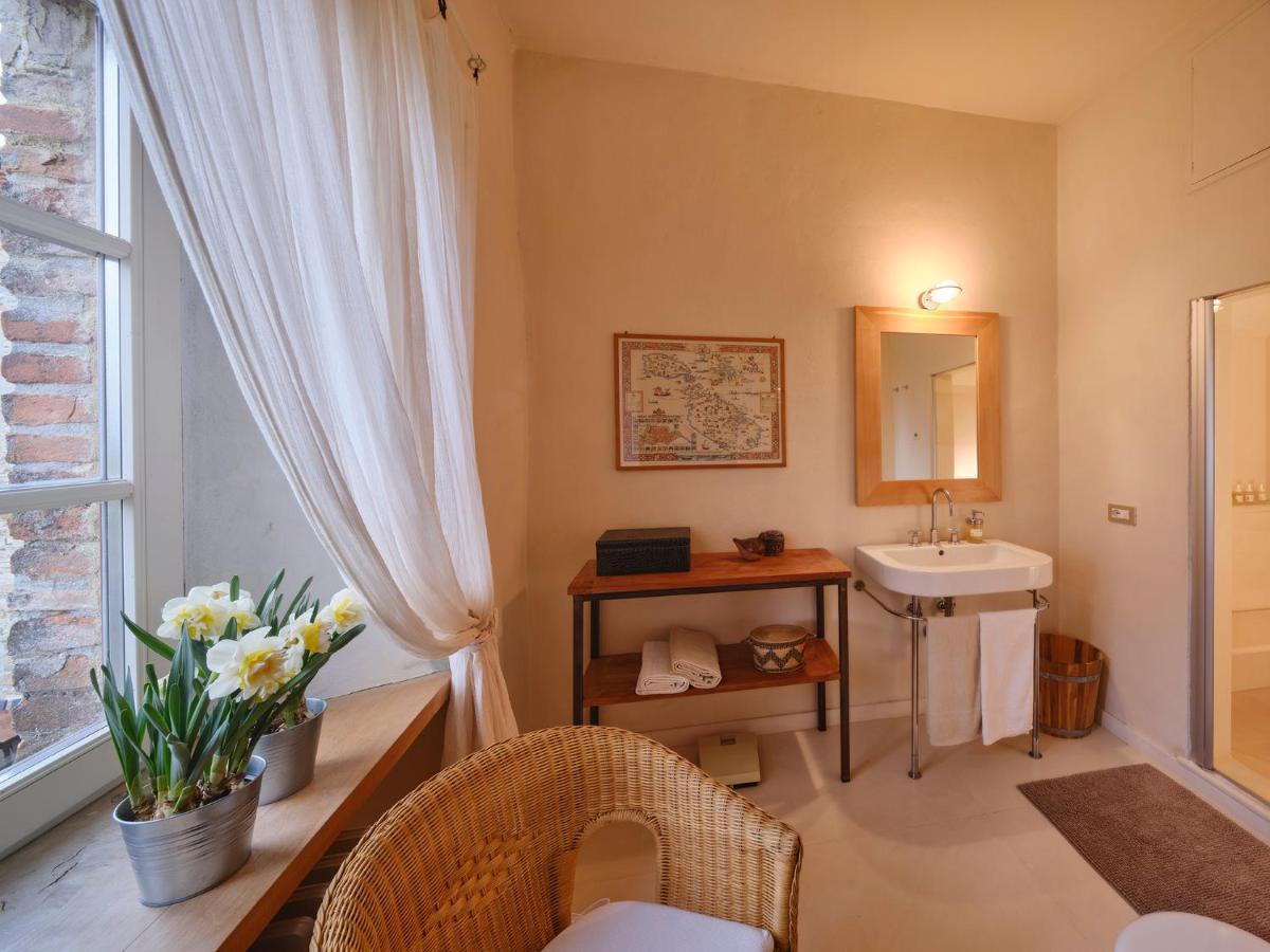 Il Castello Di Tassara Bed and Breakfast Buitenkant foto